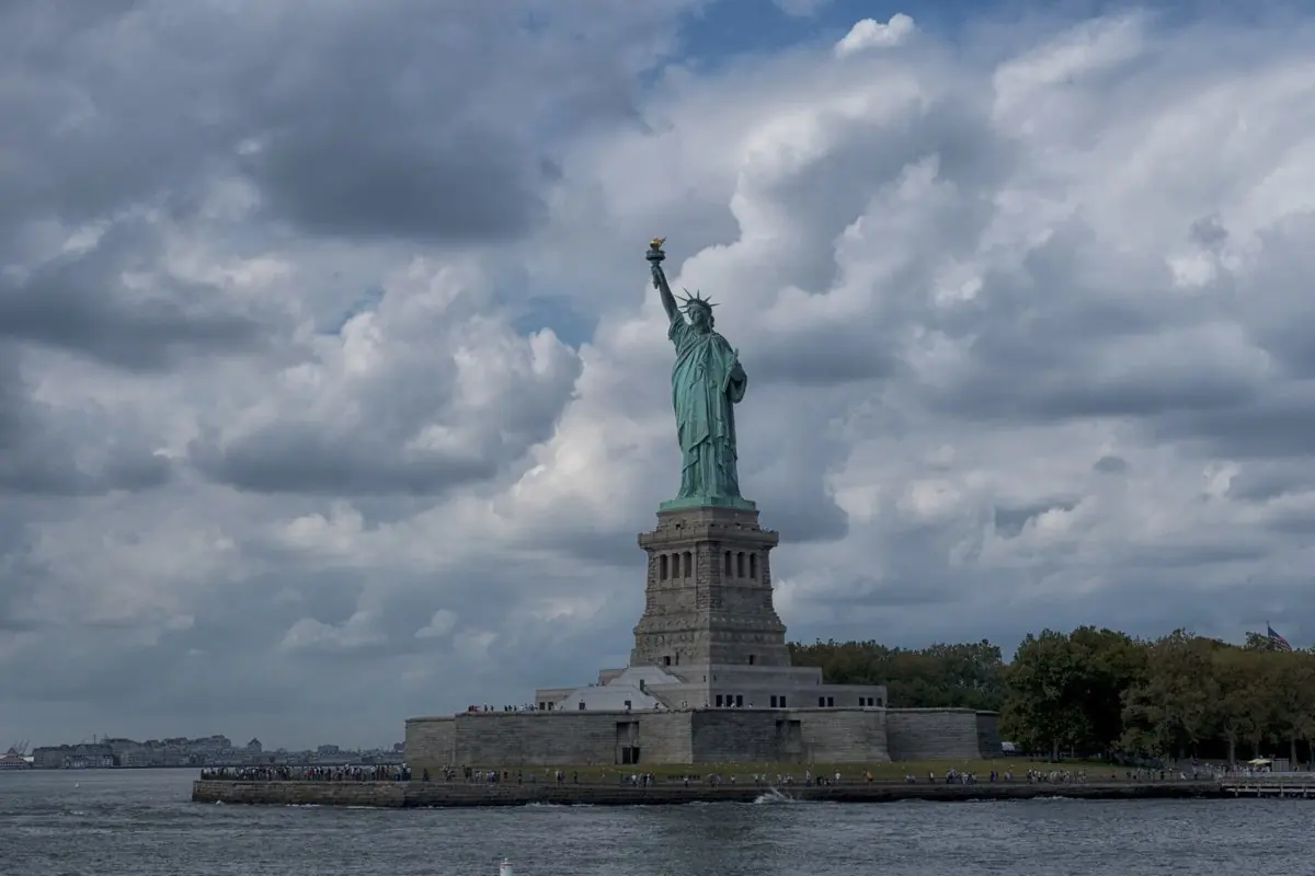 Private Statue of Liberty & Ellis Island Tour — photo 1